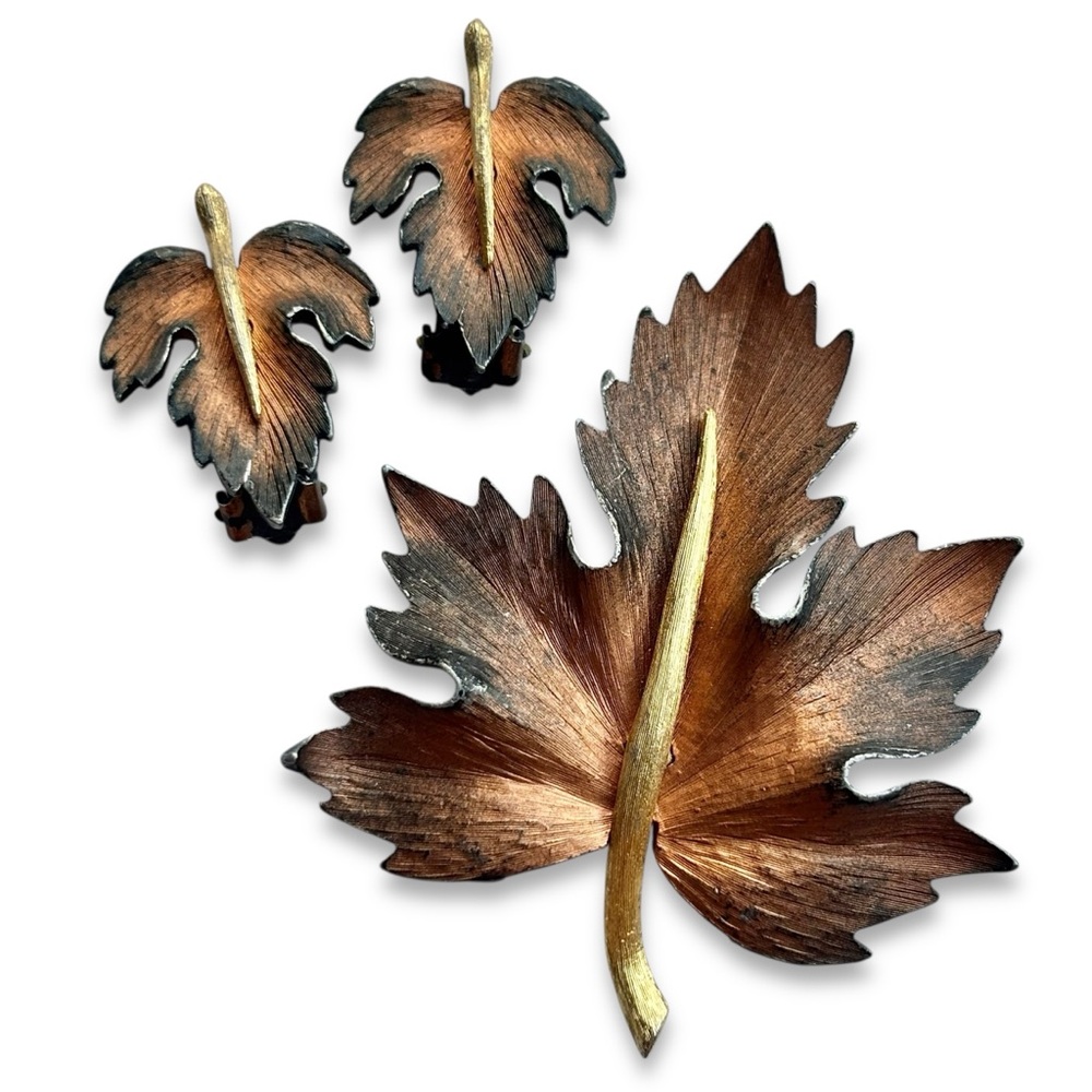 Vintage Maple Leaf Brooch Pin and Clip On Earrings Set Brown Enamel Autumn Fall